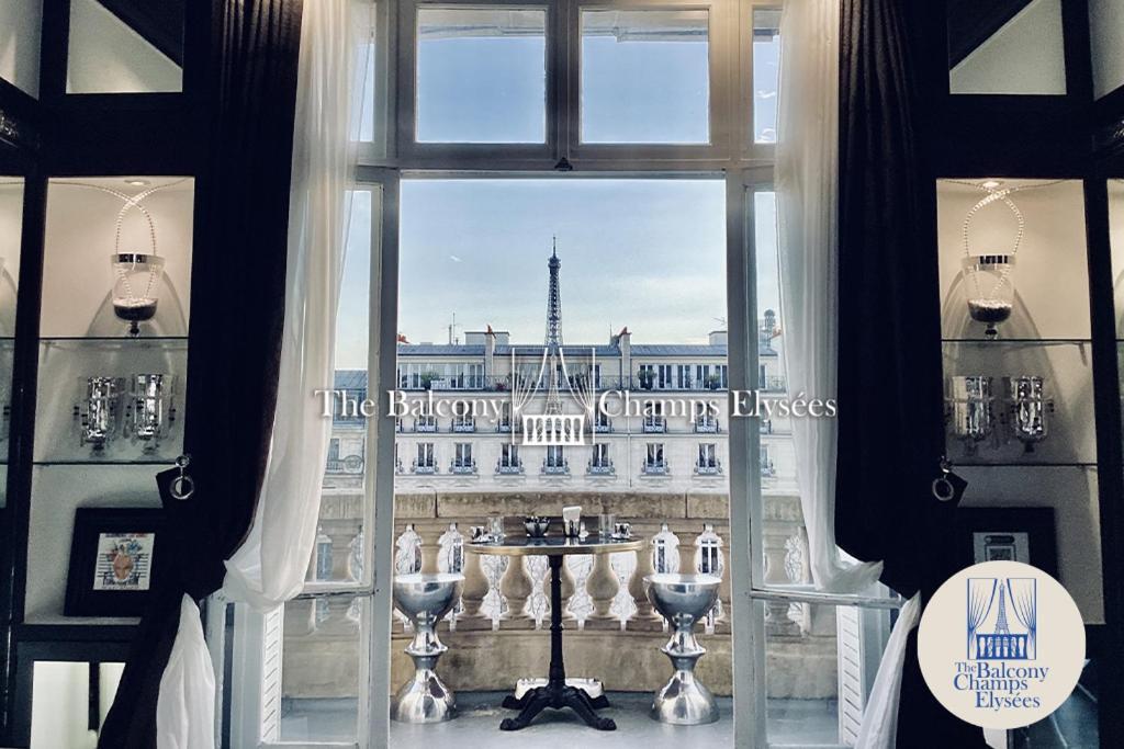 The Balcony Avenue Champs-Elysees Appartement Parijs Buitenkant foto